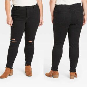20W - Womens Mid-Rise Skinny Jeans - Universal Thread - Black